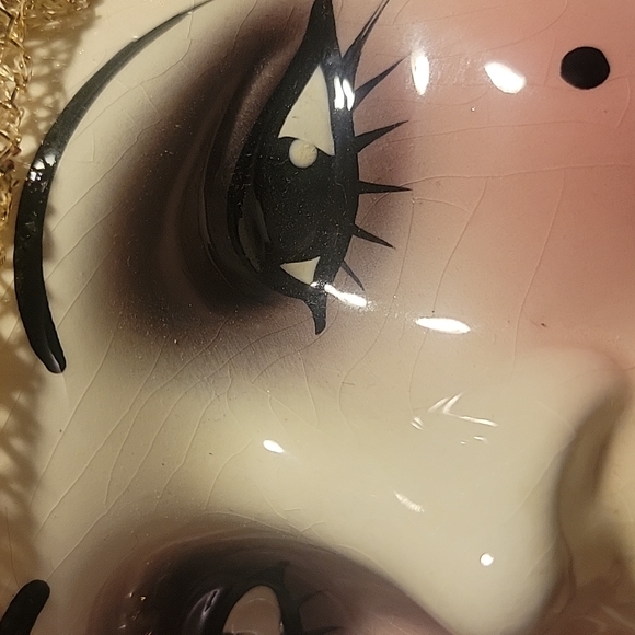 321 Collectible Mask - Picture 8 of 8